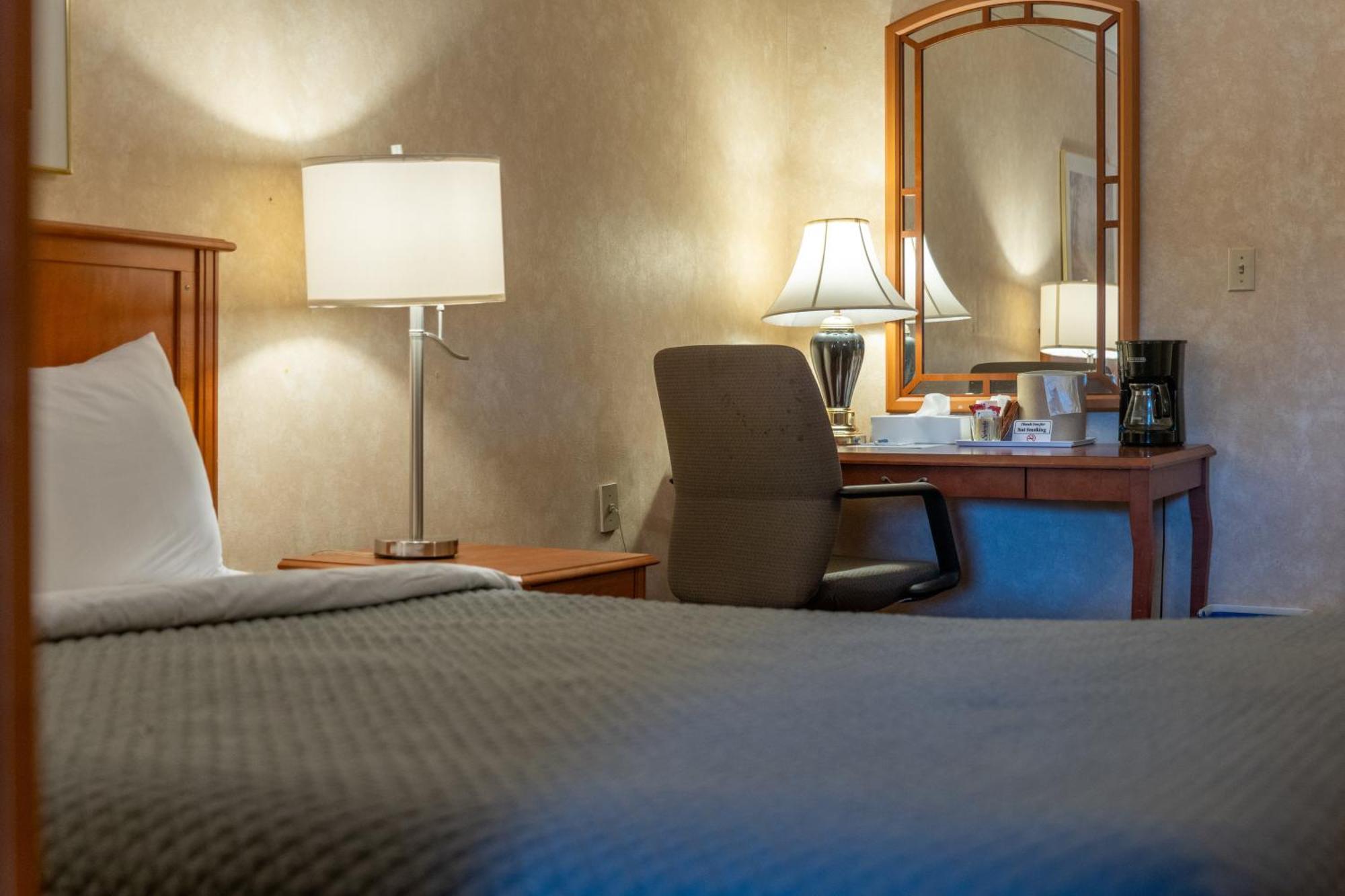 Royal Inn & Suites Guelph Ngoại thất bức ảnh