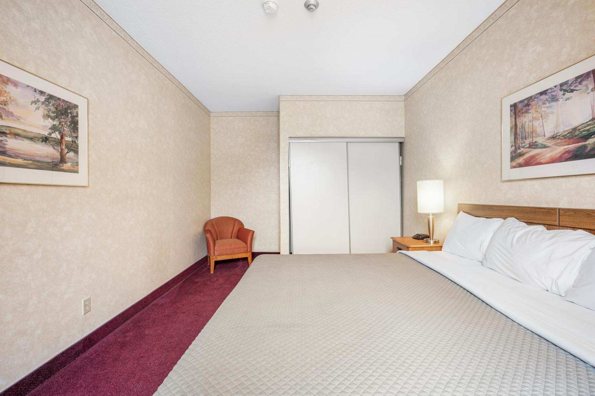 Royal Inn & Suites Guelph Ngoại thất bức ảnh